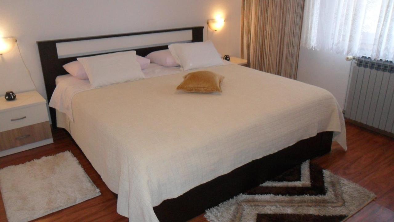 Apartment Sali 8153B Esterno foto